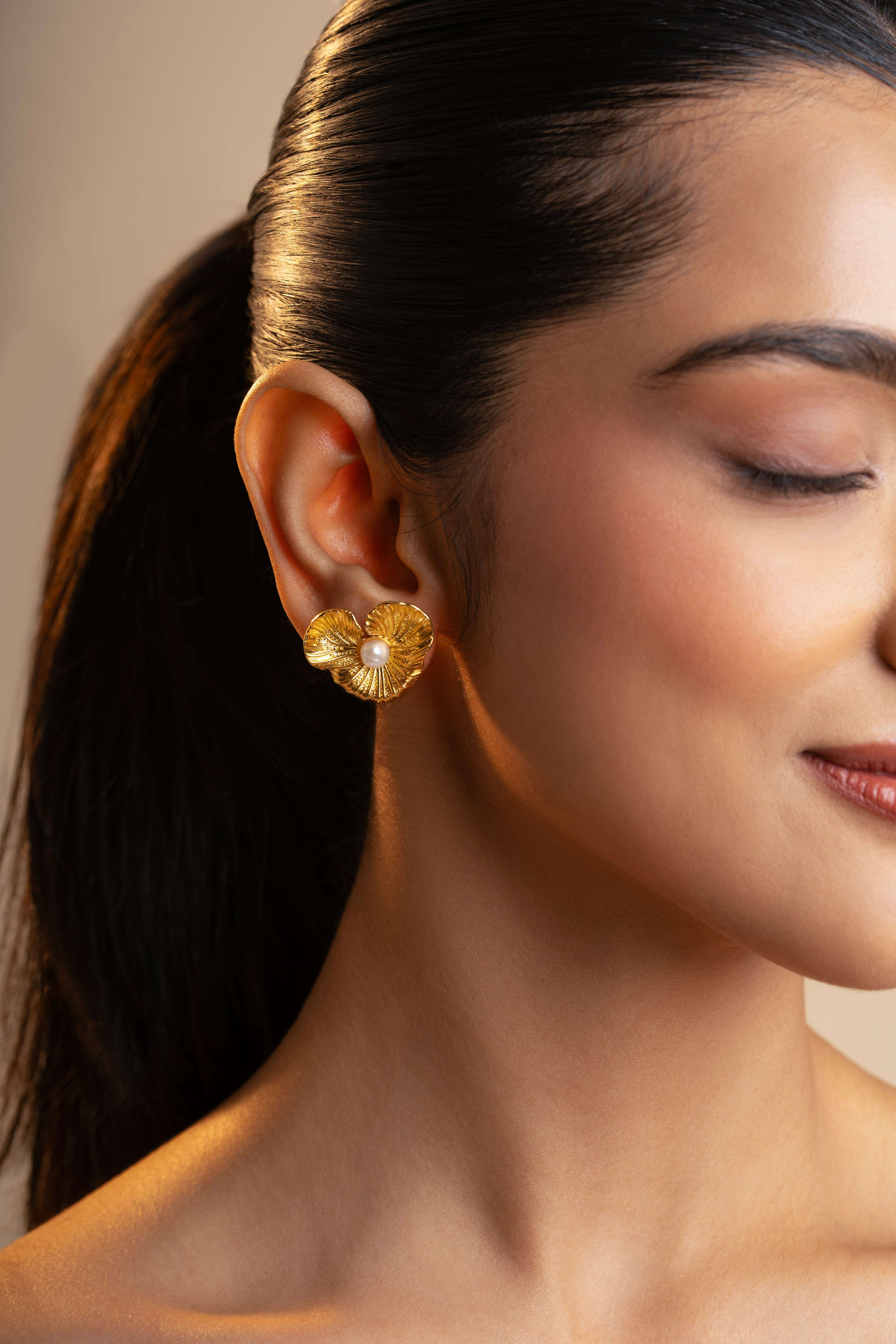 Hanasaki - Blossom Freshwater Pearl Earrings