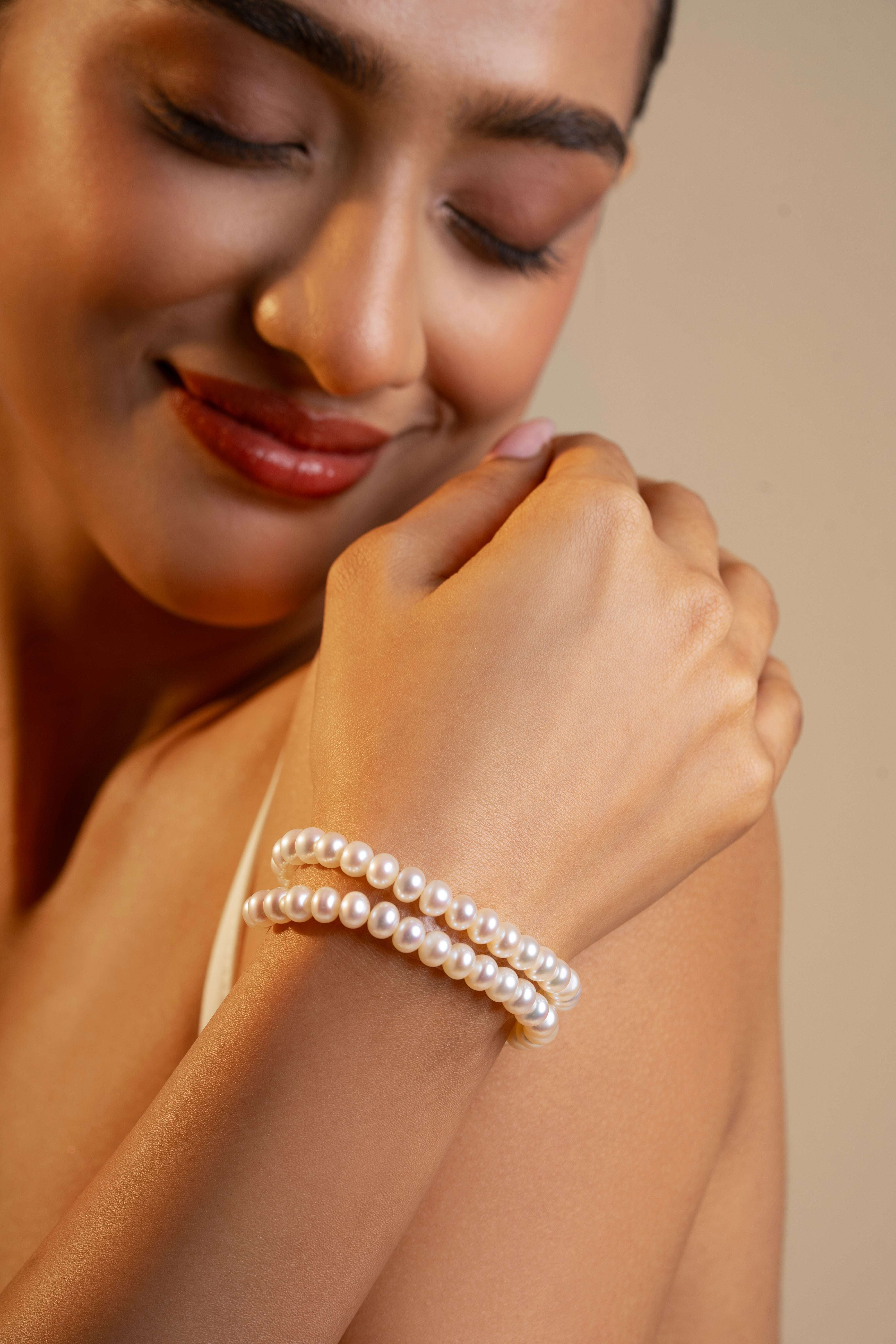 Niju - Classic Double Line Freshwater Pearl Bracelet