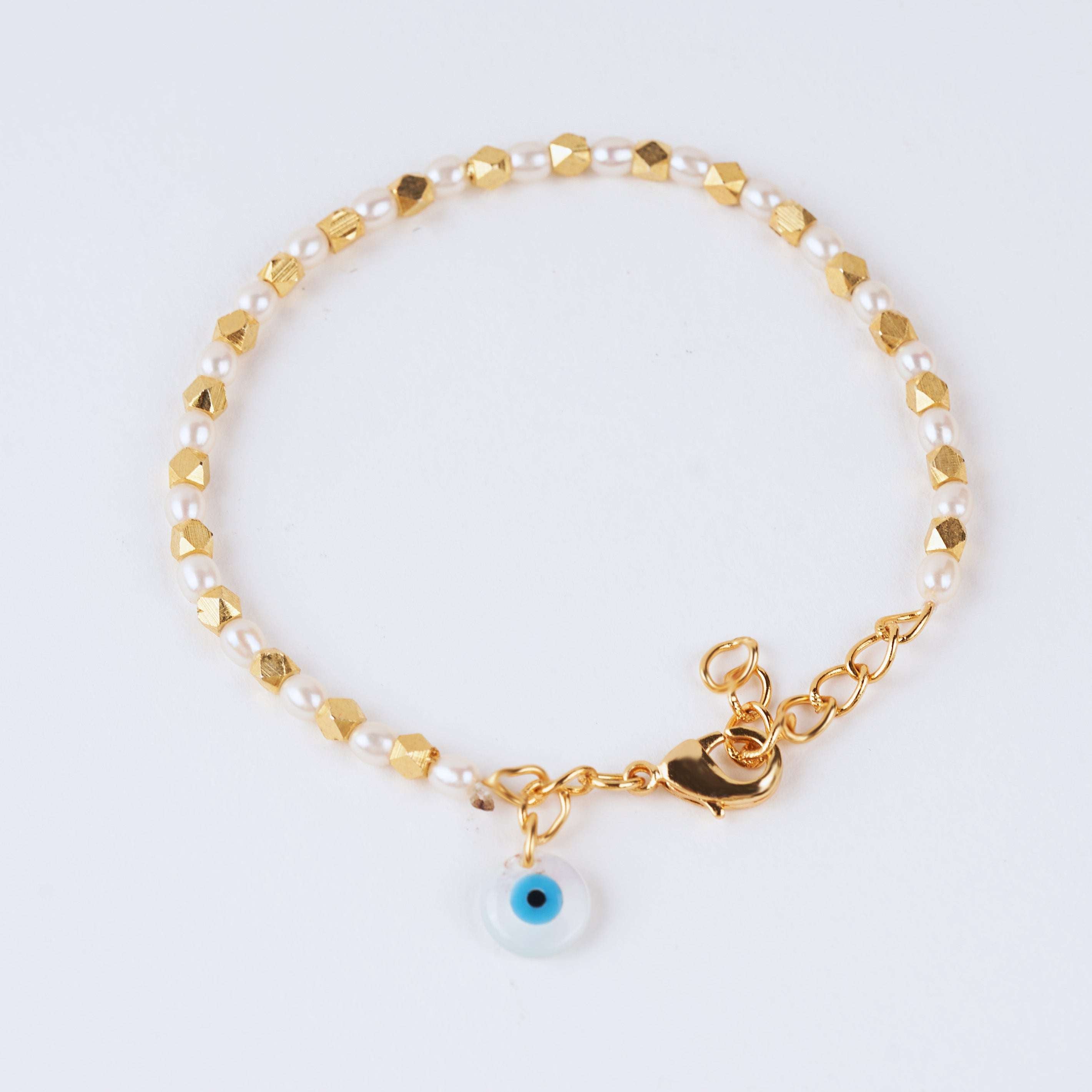 Yakuyoke - Evil Eye Charm Freshwater Pearl Bracelet