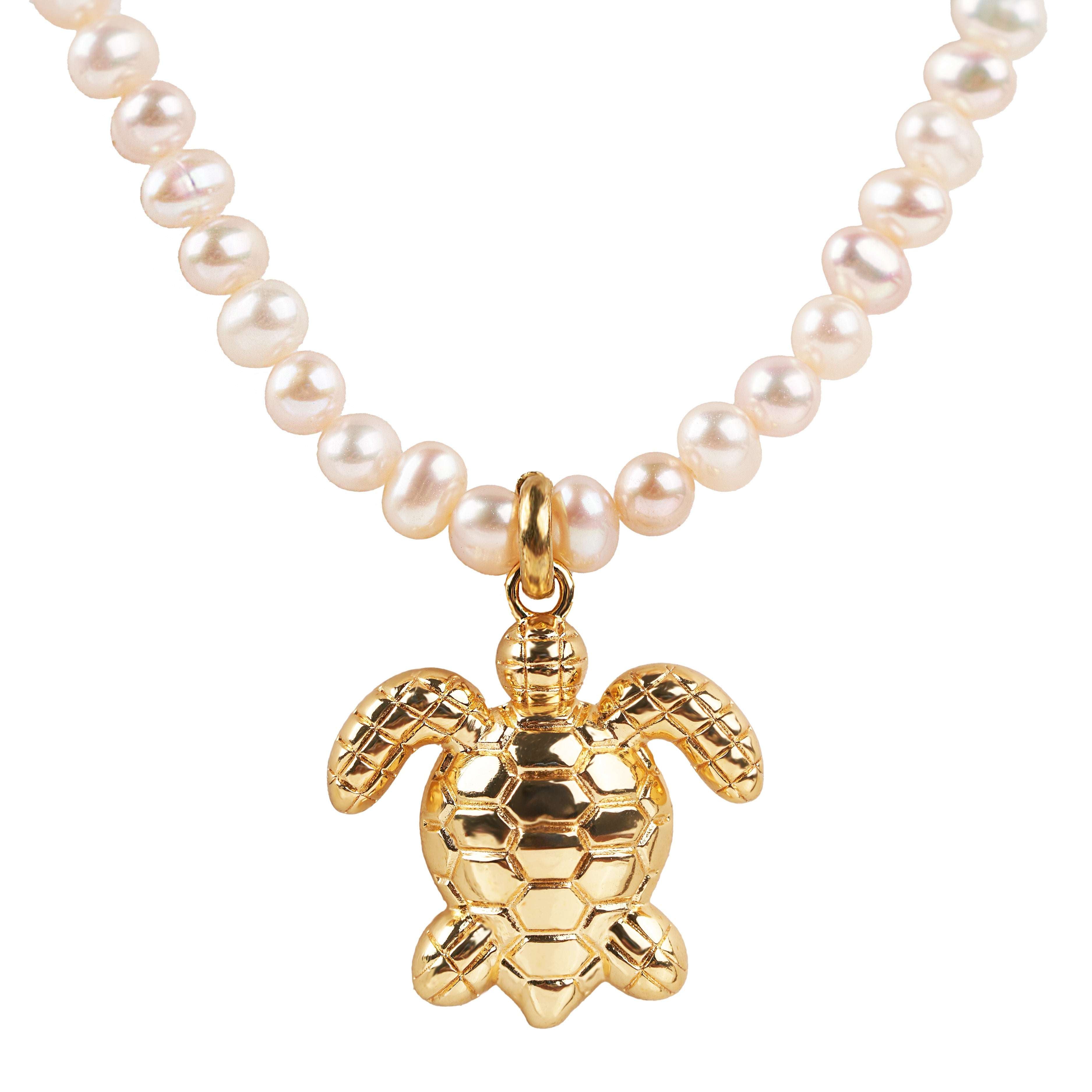 Kame - Protector Turtle Freshwater Pearl Necklace